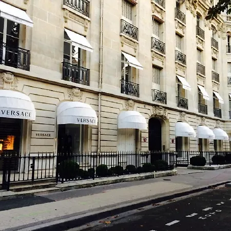Comfy 1br Montaigne Champs-elysees Apartament